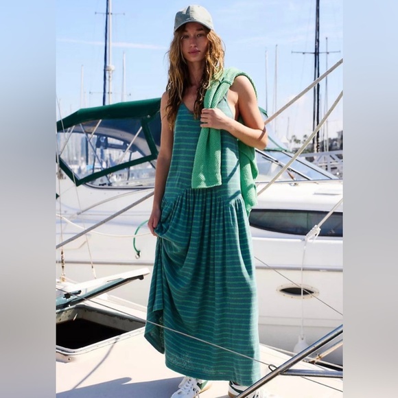 Free People Dresses & Skirts - Free People Beach Lena Maxi Dress Size Medium Blue Combo